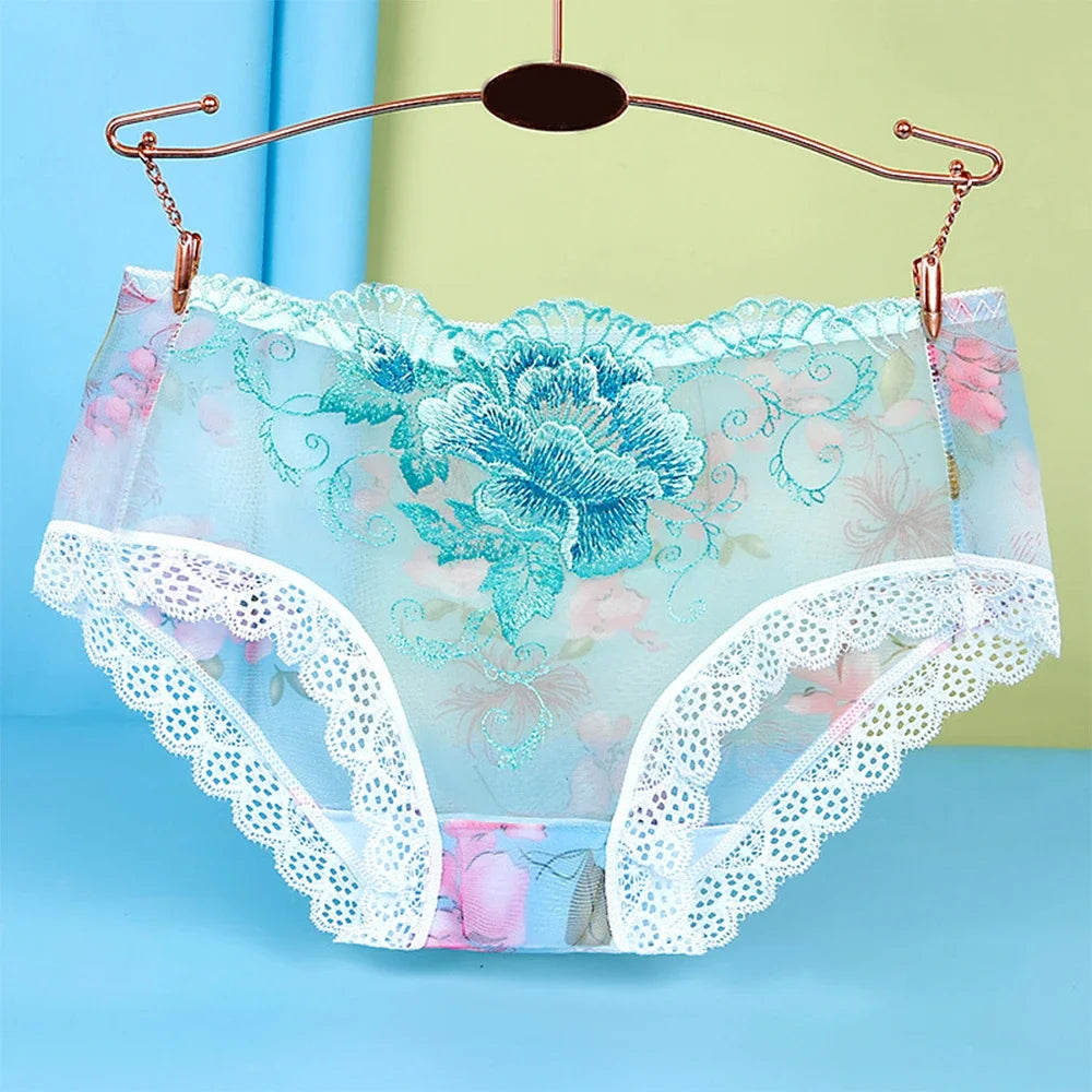 Sexiga spetsunderkläder för kvinnor, stora storlekar, sömlösa blombroderier, hudvänliga, genomskinliga trosor, andningsbara trosor