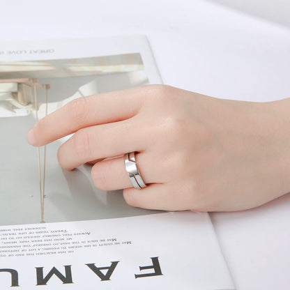 Skyrim Minimalistisk Ring för Herrar Kvinnor Rostfritt Stål Fingerringar Mode Par Smycken Vigselring Gåva Partihandel