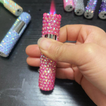 Lyxig mini uppblåsbar tändare med strass, vindtät metall, rosa låga, bärbar tändare för män och kvinnor, små verktyg
