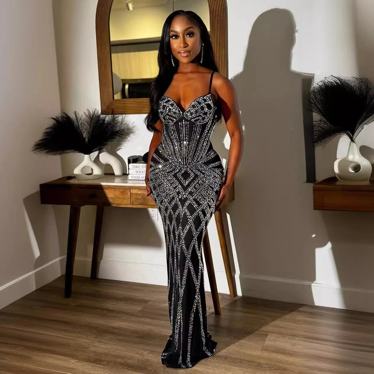 HBLL Sexiga Kvinnor Kläder Glänsande Spaghettiband Transparent Mesh Strass Golvlång Festklänning Glittriga Födelsedagsoutfits Vestidos