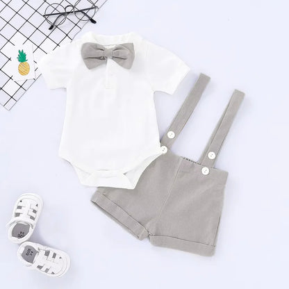 Mini Gentleman Outfit Nyfödd Baby Pojke Formella Dräkter Kortärmad Tröja Med Rosett + Sparkdräkt Korta Byxor Sommarmode 2 Delar Set
