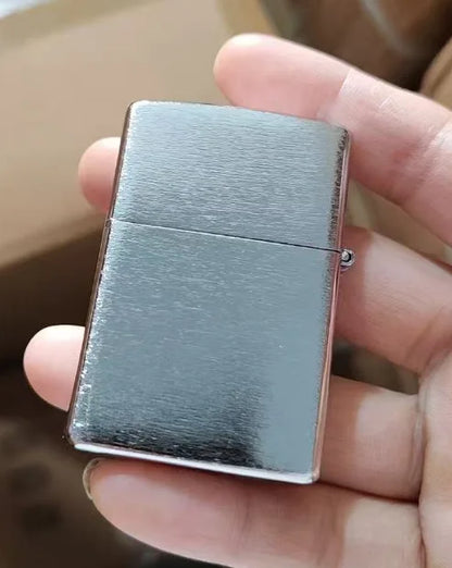 Partihandel Olja Vintage Metall Paraffin Tändare Design Vindtät Slipskiva Klassisk Röktillbehör för Rökverktyg Utomhus
