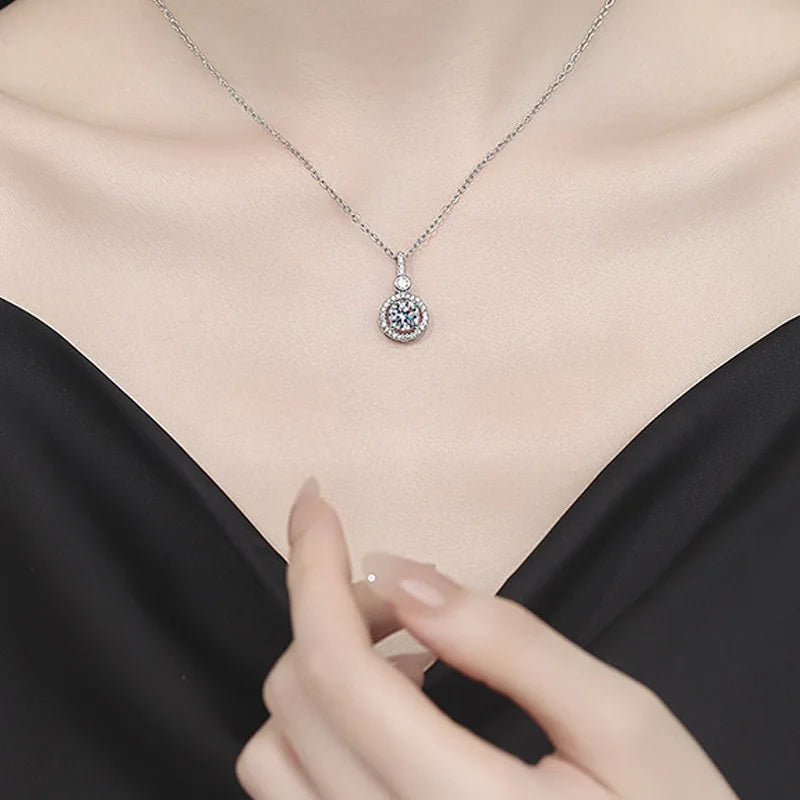 Halsband för kvinnor sterling S925 silver med vitguldpläterad labbdiamant smycken bröllopshänge Zircom