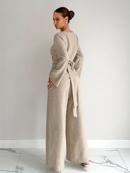 New Autumn Waist-Cinching Shirt Set Elegant Two-Piece Casual Comfortable Ensemble Fashionable Trendy Look