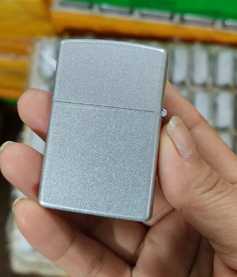 Partihandel Olja Vintage Metall Paraffin Tändare Design Vindtät Slipskiva Klassisk Röktillbehör för Rökverktyg Utomhus