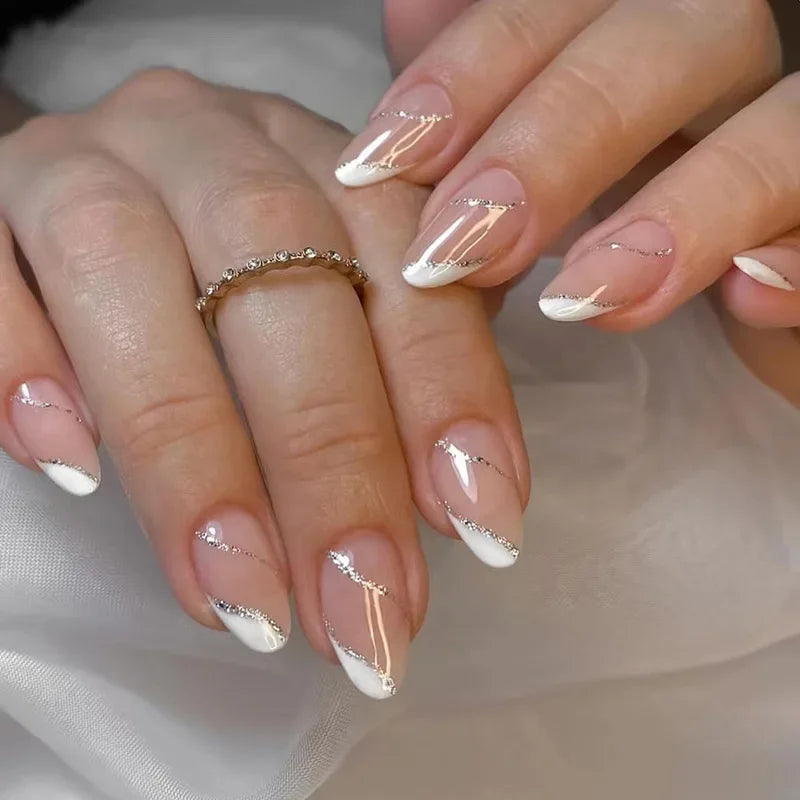 24 st/set Sweet Love lösnaglar med gradient French Press on-naglar återanvändbara korta heltäckande nageltippar för kvinnor grossist