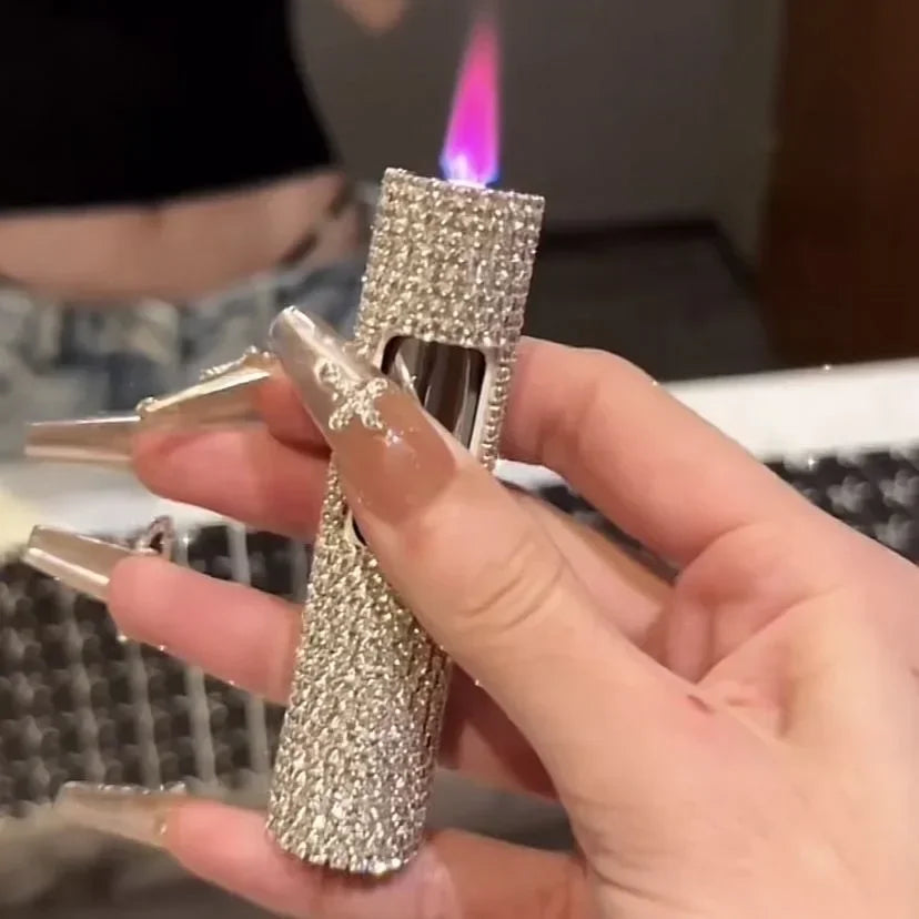 Lyxig mini uppblåsbar tändare med strass, vindtät metall, rosa låga, bärbar tändare för män och kvinnor, små verktyg
