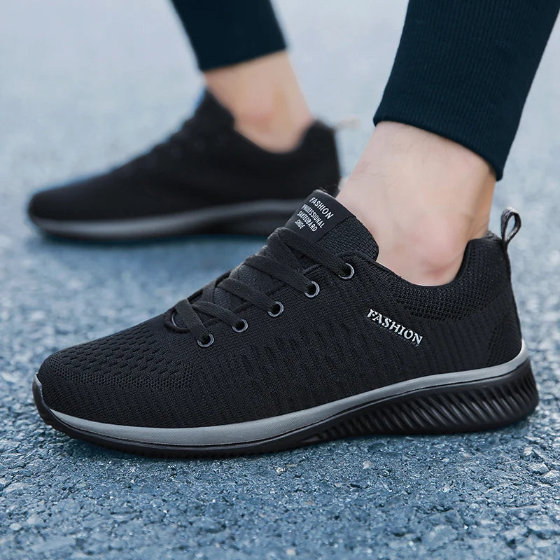MAEDEF Löparskor Herr Andningsbara Sneakers 2025 Lätta Promenadskor Halkfria Bekväma Herrsportskor Sommar