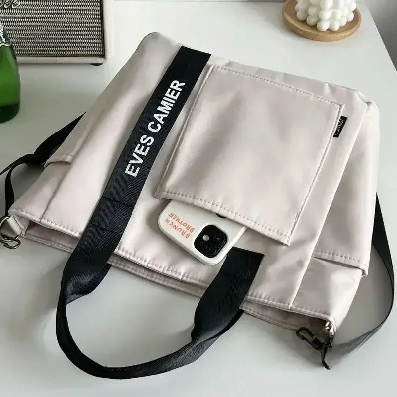 Ny Casual Tote Stor Kapacitet Axelväska Nylon Vattentät Canvas Handväska Enkla Mode Messenger Väskor För Skolflickor
