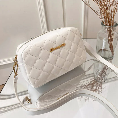 2024 Tofs Liten Messengerväska För Dam Trend Lingge Broderi Kamera Kvinnlig Axelväska Mode Kedja Dam Crossbody Väskor