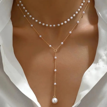 Charm Trendiga Dubbeldekade Imiterade Pärlor Långa Hängsmycken Halsband för Kvinnor Temperament Sommar Strandsmycken Accessoarer
