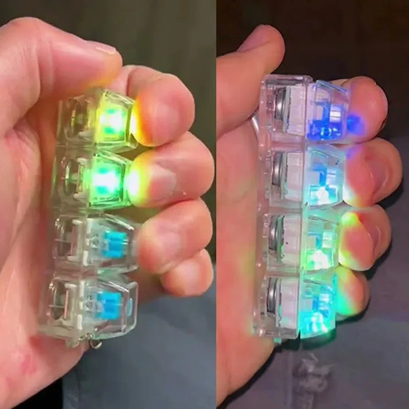 Ny Stress Ångest Lindring Tangentbord Nyckelring Fyrfingerknapp för Kontor Hem Vuxna Barn Dekompression Klicker Heta Gadget Presenter