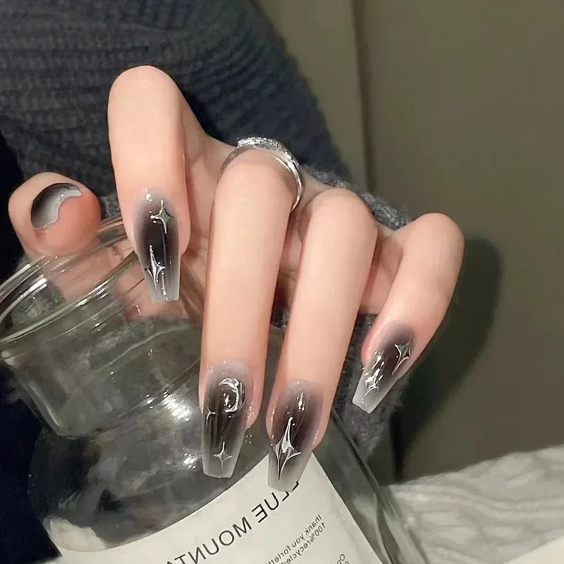 24 st/set Sweet Love lösnaglar med gradient French Press on-naglar återanvändbara korta heltäckande nageltippar för kvinnor grossist