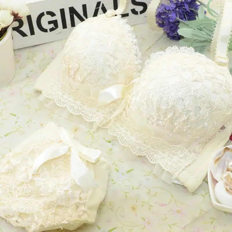 Kvinnor Bygellösa Sexiga Bh-Set Låg Midja Trosor Utan Bygel Bralette Underkläder Set Mjuka BH:ar Dammode Underkläder Stora Storlekar Set