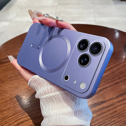 Magnetiskt laddningsfodral i metallicfärgen Desert Gold för iPhone 17, 16, 15, 14, 13, 12, 11, Pro Max och Air – mjukt fodral med fina hål för MagSafe