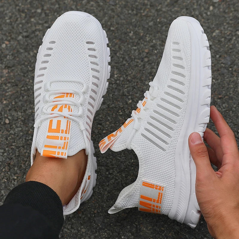 Halkfria herrsneakers sommar, bekväma, andningsbara löparskor för par, dam, tenis-sportsko, vita promenadskor för män