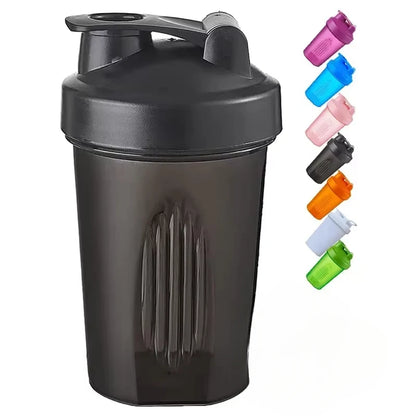 1-7 st shakerflaskor sportvattenkoppar vassleproteinpulvermixerflaska fitness gym shaker utomhus bärbar plastdryckkopp