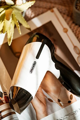 Hårtork med fällbart handtag, 2 graders blåsning, 2 graders temperaturkoncentrator, 1200W