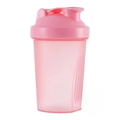 1-7 st shakerflaskor sportvattenkoppar vassleproteinpulvermixerflaska fitness gym shaker utomhus bärbar plastdryckkopp