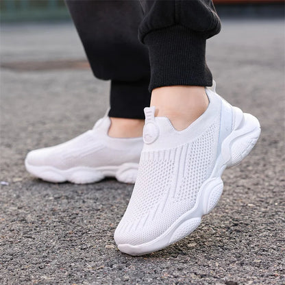 Nya barnskor, vardagsskor, andningsbara, stickade sneakers för barn, slip-ons, löparskor, pojkar, lätta, bekväma promenadskor