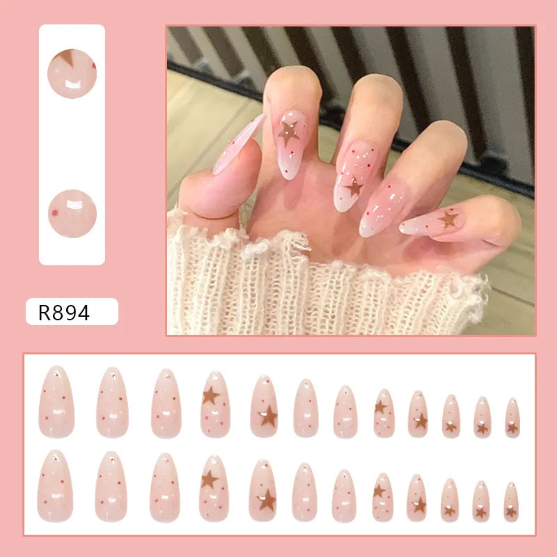 Mörkröd Charm 24 st press-on naglar rosa gradient lösnaglar glansiga konstgjorda fingermanikyr återanvändbara lösnaglar för kvinnor