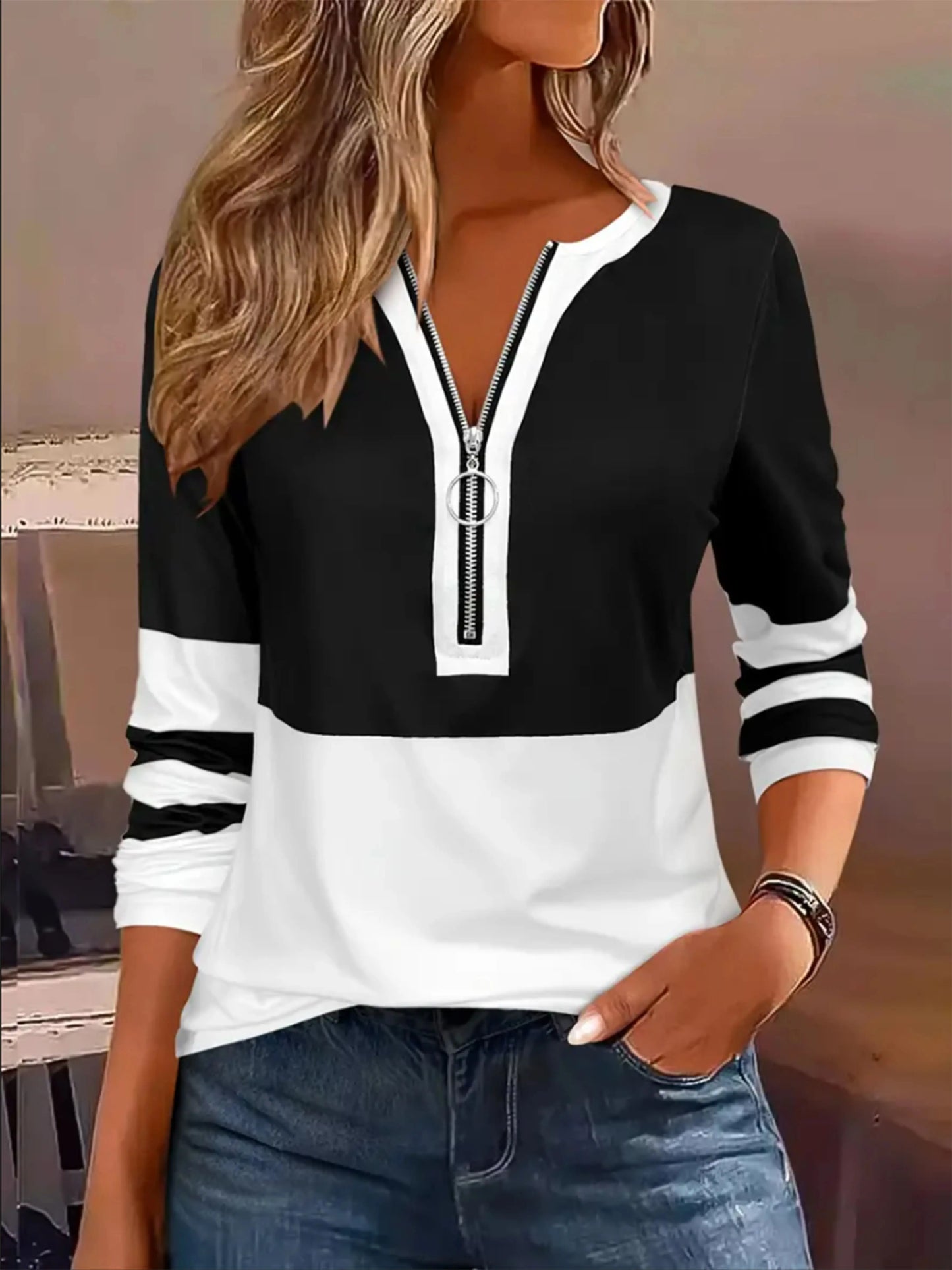 Plus Size Långärmad T-shirt med Geometriska Ränder och Färgblocksring med Blixtlåsdetalj - Höstmode