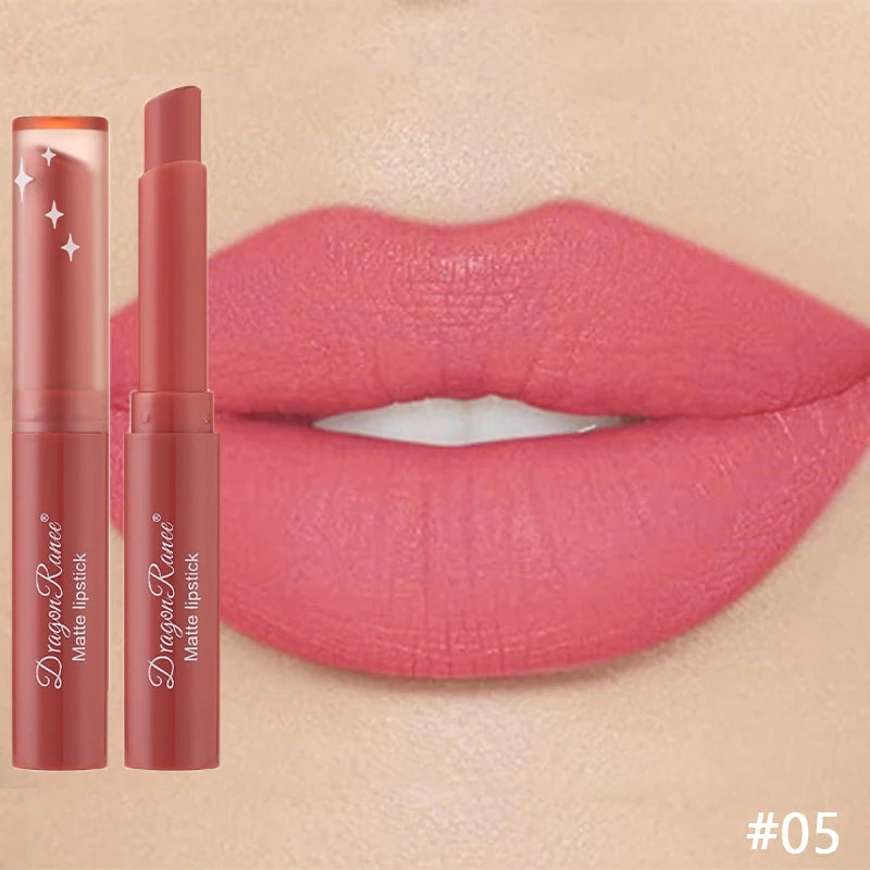 Nude Matte Läppstift Vattentäta Nude Rosa Läppstift Bleknar Inte Sexiga Röda Sammets Läppstift för Kvinnor Makeup Hållbar Läppkosmetika