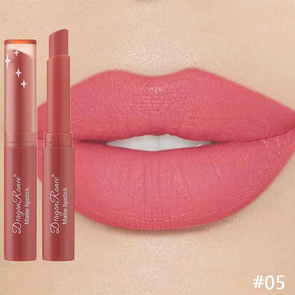 Nude Matte Läppstift Vattentäta Nude Rosa Läppstift Bleknar Inte Sexiga Röda Sammets Läppstift för Kvinnor Makeup Hållbar Läppkosmetika
