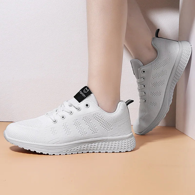 Damskor Casual Mode Andningsbara Promenadskor Mesh Platta Skor Sneakers Dam 2026 Gym Vulkaniserade Skor Vita Damskor