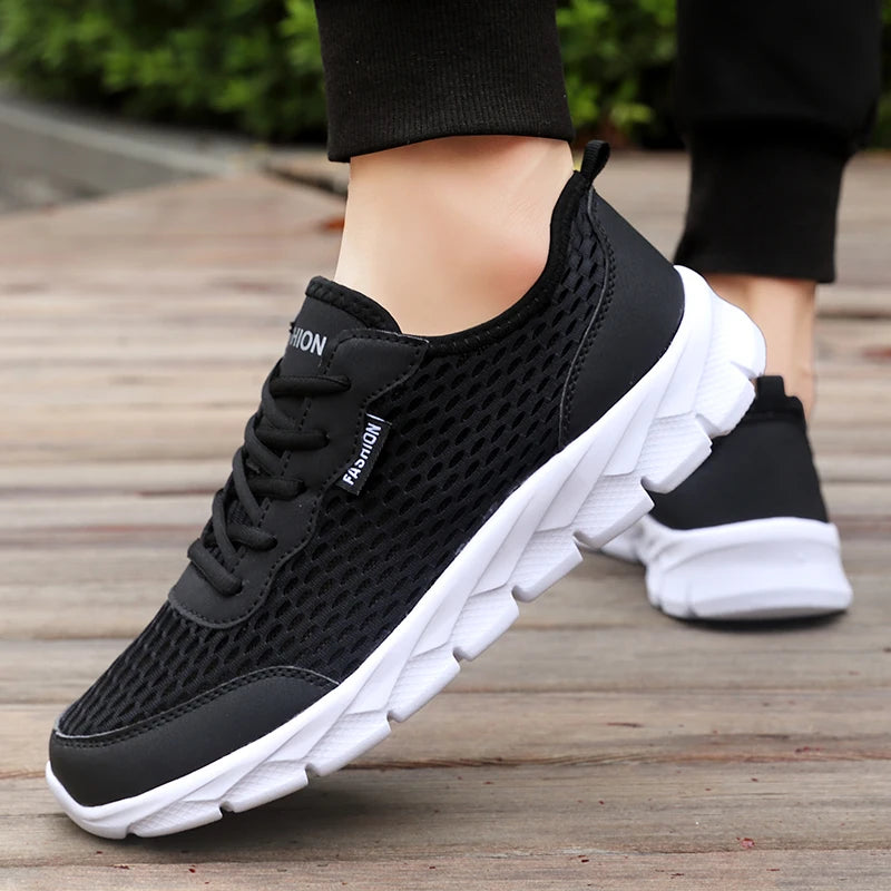 Sommar Herr Sneakers Högkvalitativa Andningsbara Fritidsskor Utomhus Halkfria Herrsportskor Lätt Mode Tennisskor