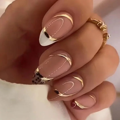 24 st/set Sweet Love lösnaglar med gradient French Press on-naglar återanvändbara korta heltäckande nageltippar för kvinnor grossist
