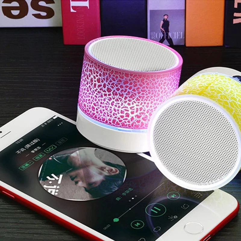 Trådlös Bluetooth-högtalare Mini PC-högtalare Crack LED SD-kort USB Subwoofer Bärbar musikljudkolumn för stationär dator