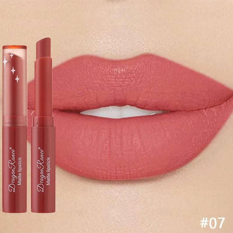 Nude Matte Läppstift Vattentäta Nude Rosa Läppstift Bleknar Inte Sexiga Röda Sammets Läppstift för Kvinnor Makeup Hållbar Läppkosmetika
