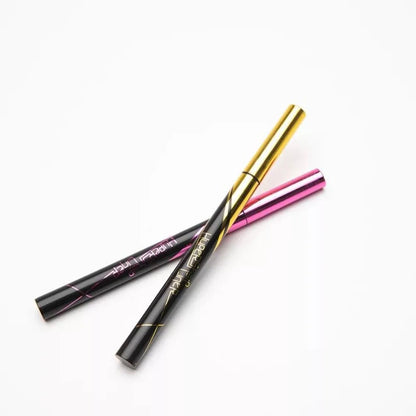 Svart flytande eyeliner vattentät långvarig eyelinerpenna snabbtorkande, inte blommande naturlig eyeliner flytande penna kosmetiska verktyg