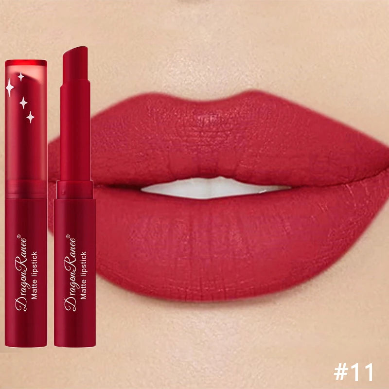 Nude Matte Läppstift Vattentäta Nude Rosa Läppstift Bleknar Inte Sexiga Röda Sammets Läppstift för Kvinnor Makeup Hållbar Läppkosmetika