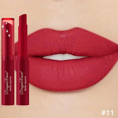 Nude Matte Läppstift Vattentäta Nude Rosa Läppstift Bleknar Inte Sexiga Röda Sammets Läppstift för Kvinnor Makeup Hållbar Läppkosmetika